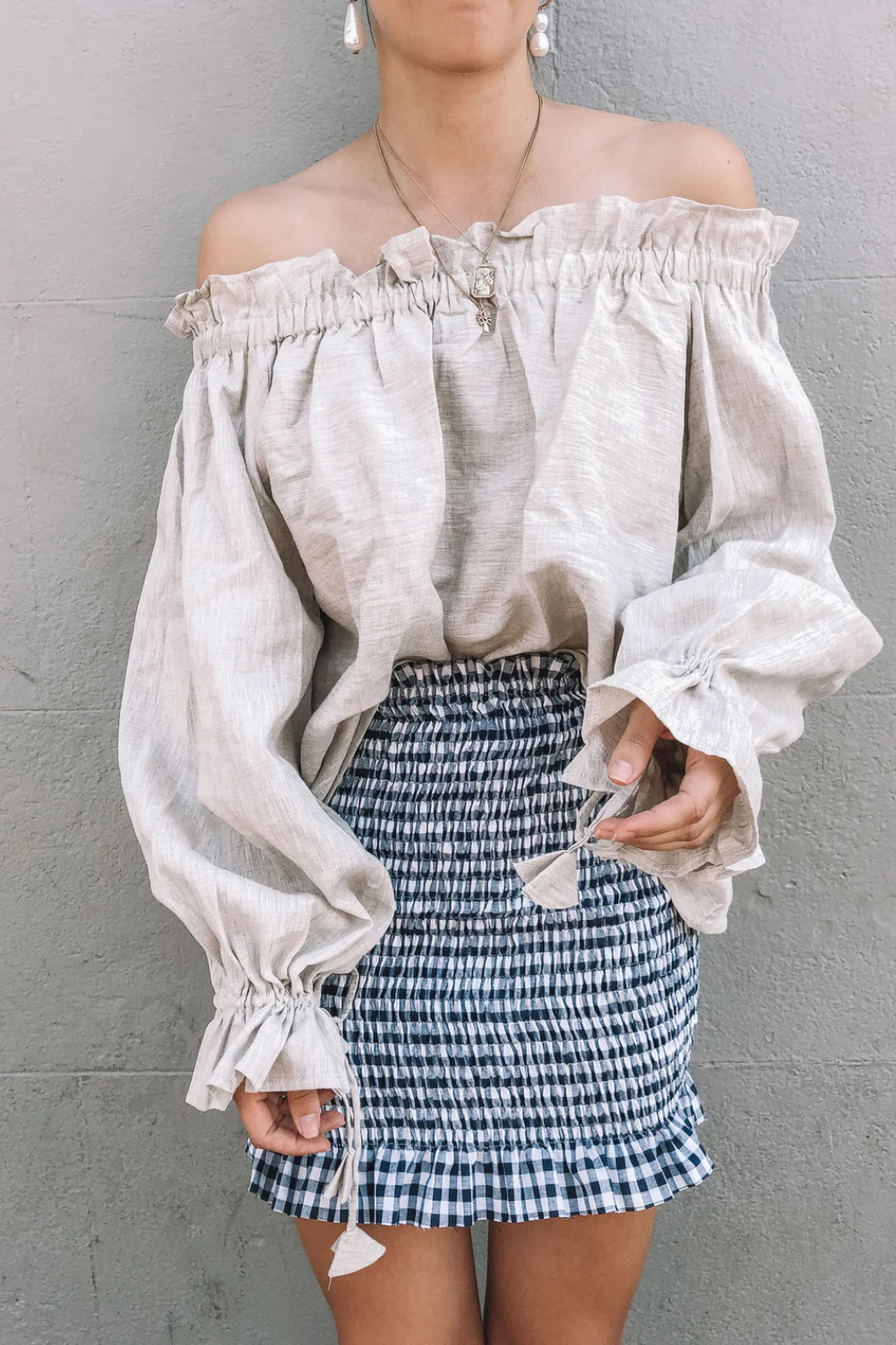 Agnus Off Shoulder Top | Sand